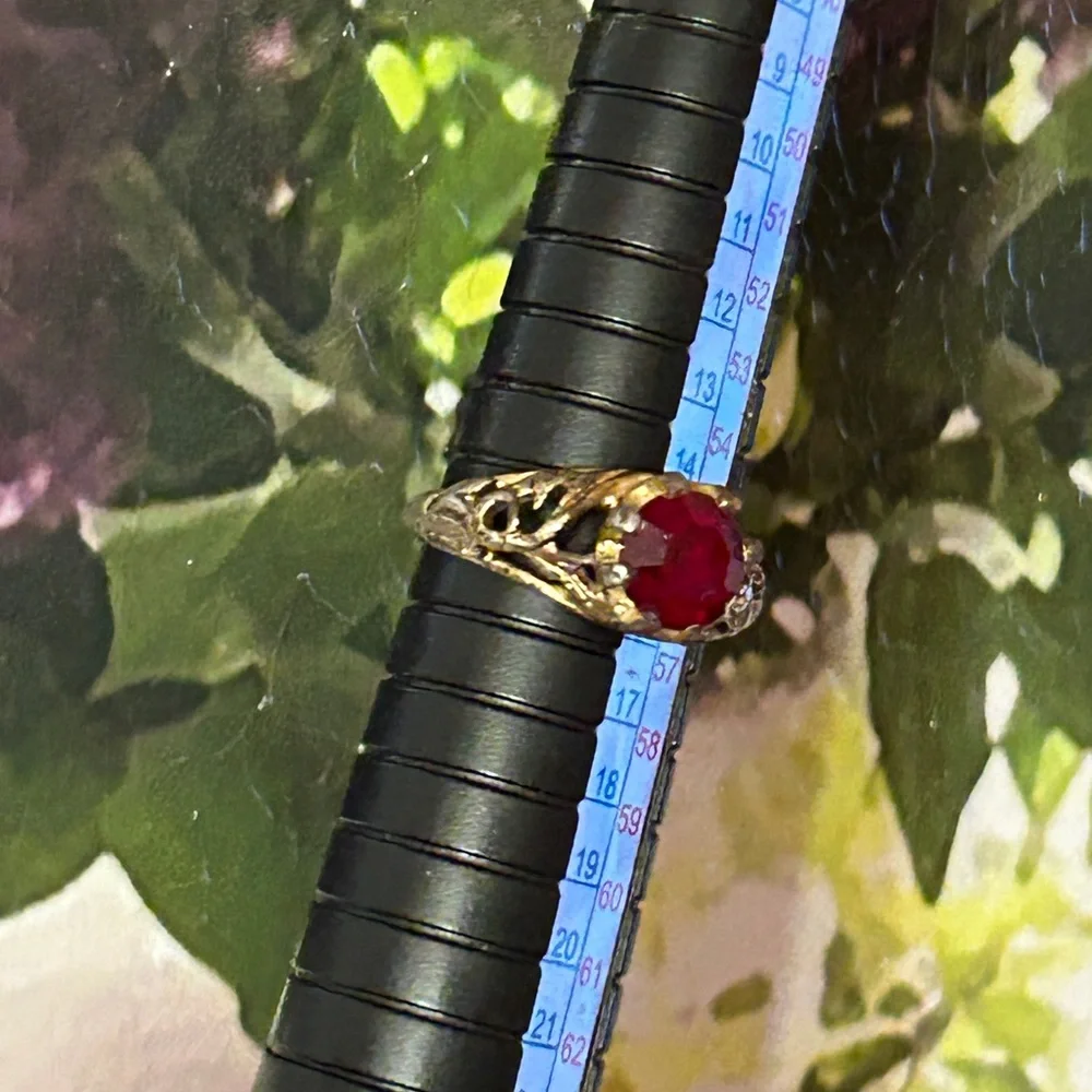 Vintage .925 Ruby Red Solitaire Filigree Ring Size 7.5
